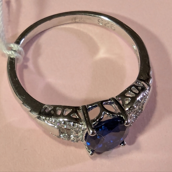 💙Blue Sapphire 925 Sterling Silver & CZ Designer Ring Size 8 NWT - Picture 4 of 14